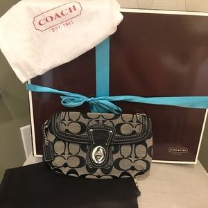Coach Black Signature C Jacquard Wristlet